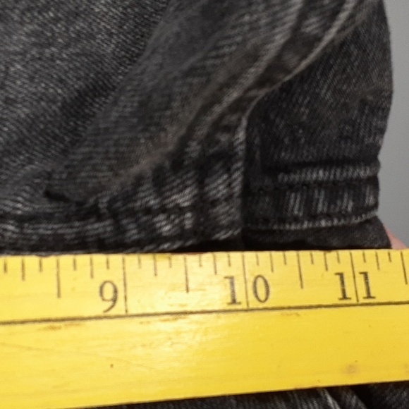 Everlane The Denim Short Black Distressed Shorts - Picture 5 of 9